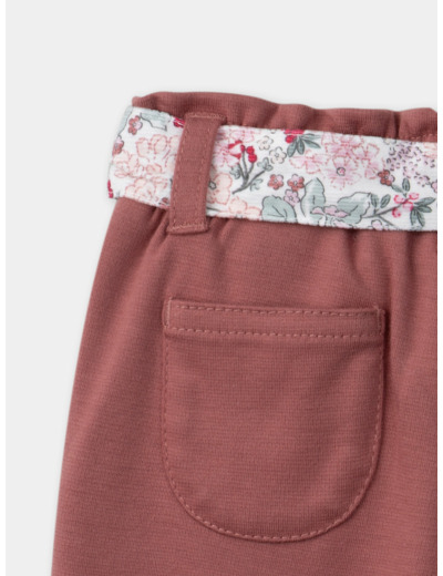 Pantalon avec ceinture fleuri